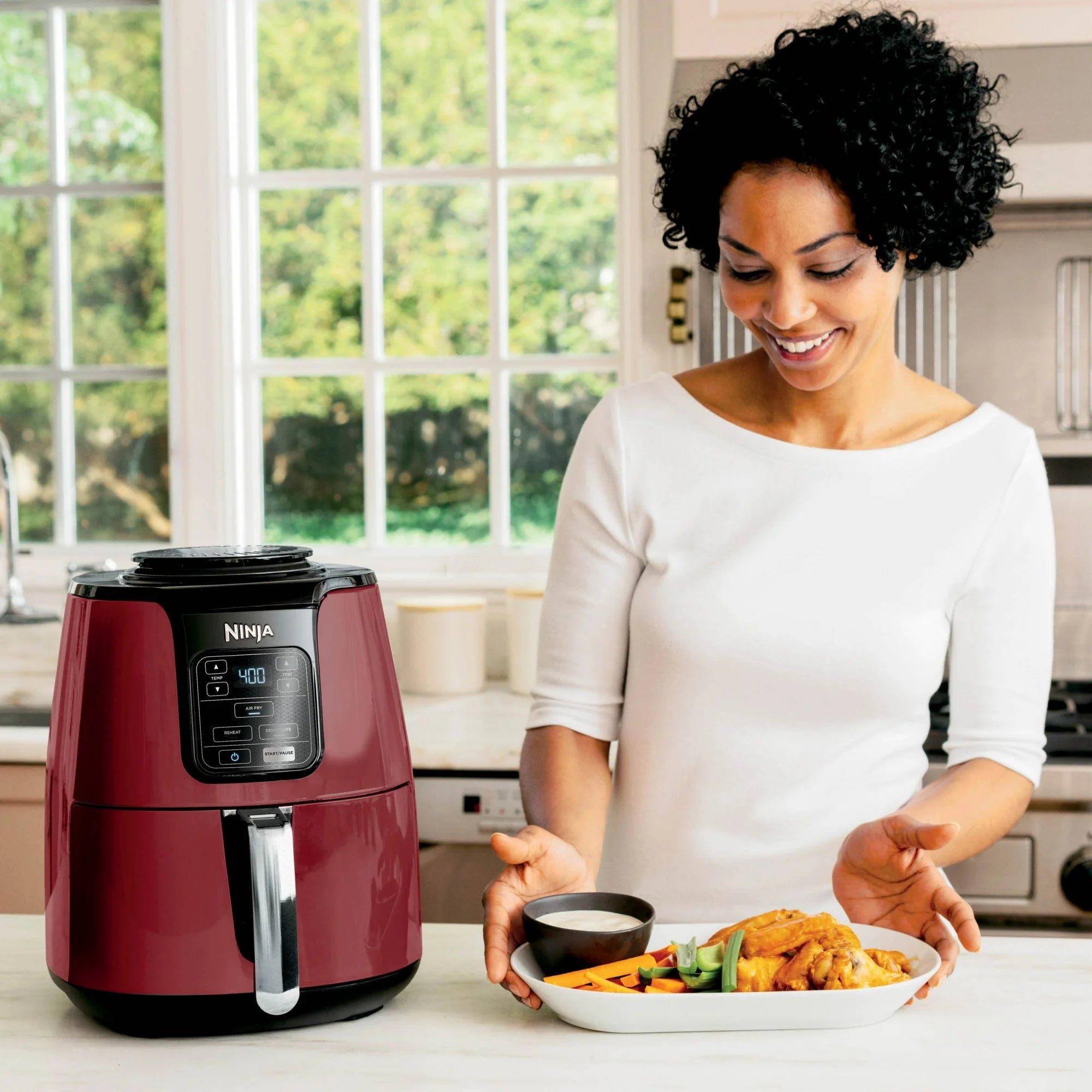 Ninja 4 Qt Air Fryer, 3 Functions, Air Fry, Reheat, and Dehydrate, Dishwasher Safe, Non-Stick, AF100, Red